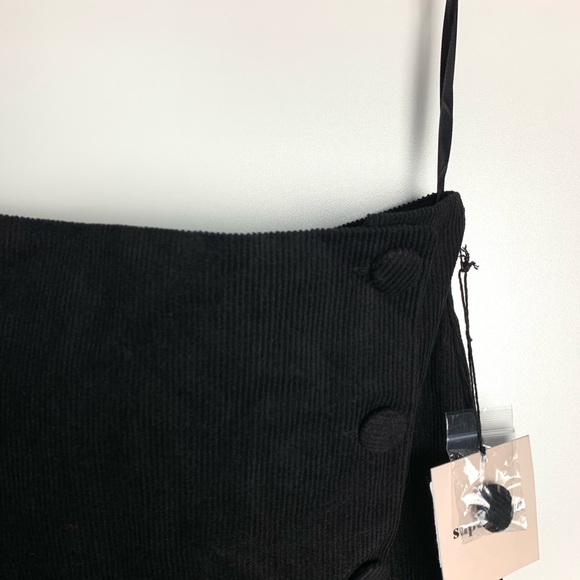 NWT superdown Dylan Corduroy Mini Skirt in Black - Picture 7 of 9